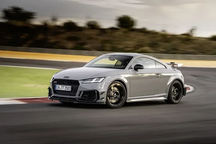 5 Cylinder Cars in India That Are Great for Enthusiasts
