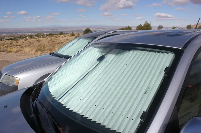 Car Windshield Sunshade Benefits Every Driver Should Know